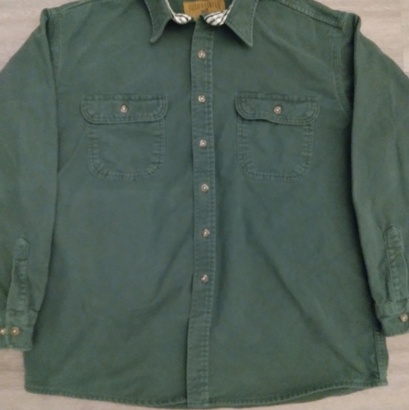 Field & stream flannel - Picture 3 of 10